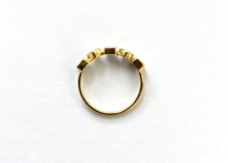 Life goes on Ring / 5 stone Black