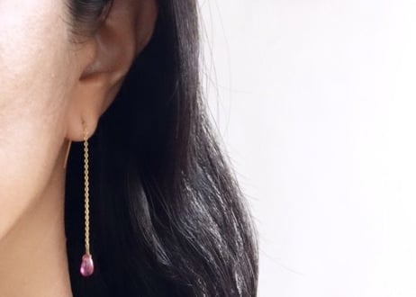 Ruby Tear drop chain / pierce
