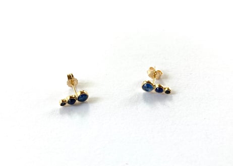 Cabochon drops / Blue sapphire