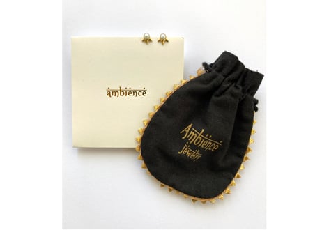 Star shine pierced earring/ pearl