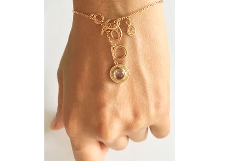 Saturn 1stone bracelate/ clear moonstone