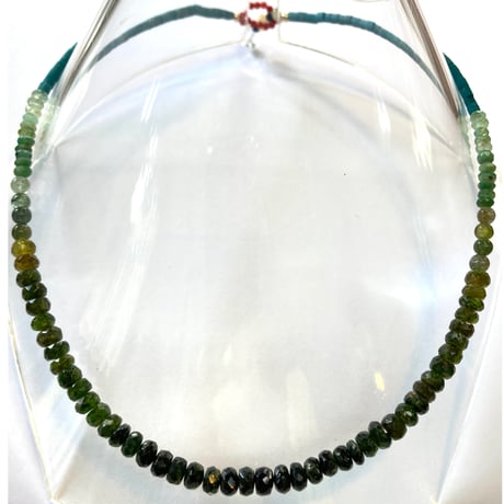 Green spectrum / One kind necklace