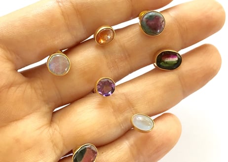 Colours in your ears / rainbow moonstone