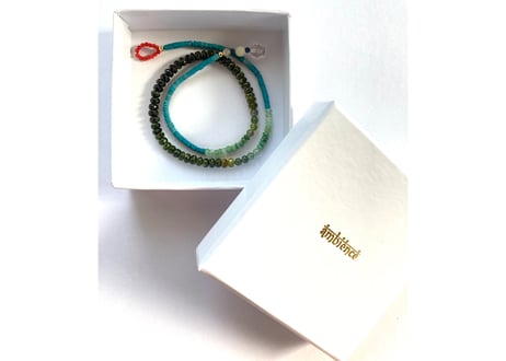 Green spectrum / One kind necklace