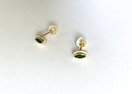 Marquise emerald pierced earring