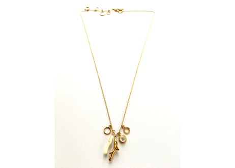 White coral gold necklace