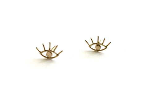 Open your eye pierced earring/ just gold