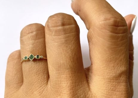 Emerald square and diamonds ring