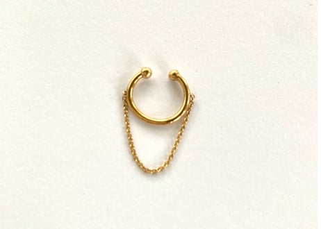 Golden link ear cuff