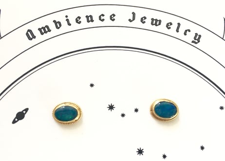 Sun moon simple studs oval Pierce / opal