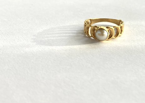 Eclipse Ring / pearl