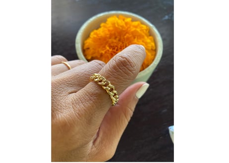 Gold flat thick chain Ring