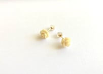 White coral Rose / pierced earring