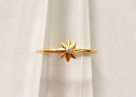 Tiny juicy ring / 1 Star diamond