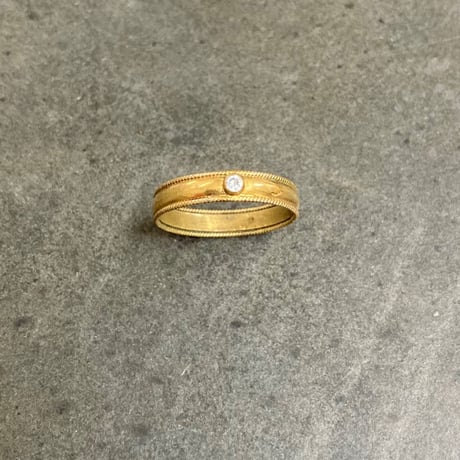 Simple gold rusty ring