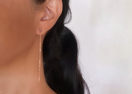 Star shine chain pierced earring / Pink sapphire