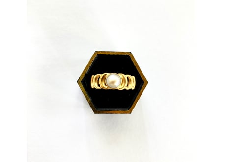 Eclipse Ring / pearl