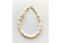 Fresh water Pearl / Bracelete