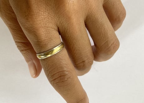 Circle &Twist ring / Yellow gold