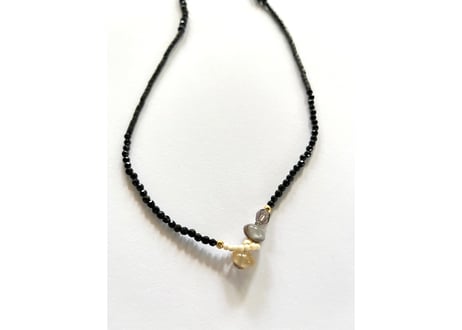 Black is beautiful / One kind necklace