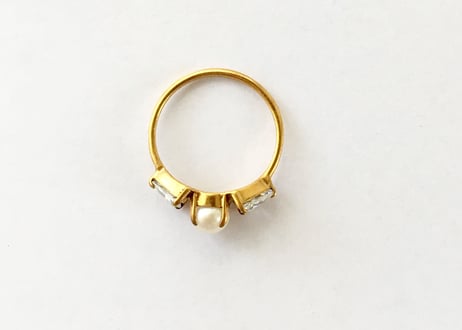 Moon solitaire ring / Pearl , white zircon