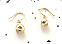 Saturn hook pierce / Lapis lazulih