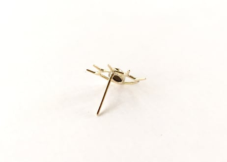 Open your eye pierce / Opal