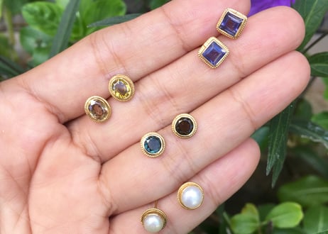 Sunmoon simple studs / iolite square
