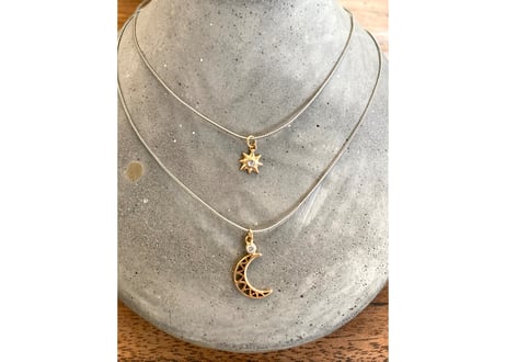 Urban glow code necklace Silver / Star and moon charm