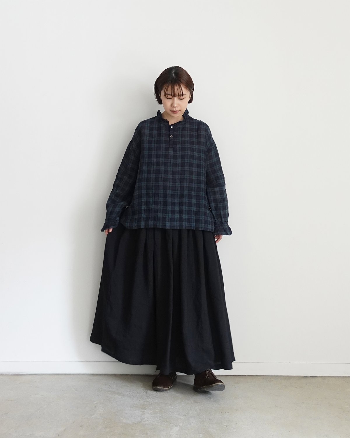 シャトルAntiquités noir Linen Gather Skir LIMITED COLLECTION 】Antiquités noir 800406 L