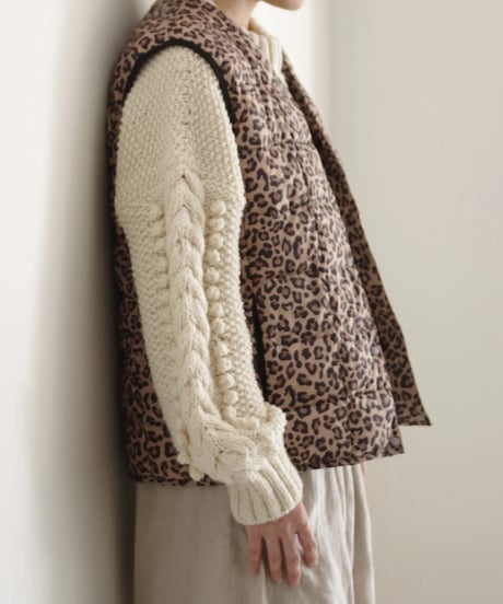 【 LIMITED COLLAB 】"i c h i × TAION" 250437 Over Coat + Leopard Inner Down Vest  / 2 COLORS