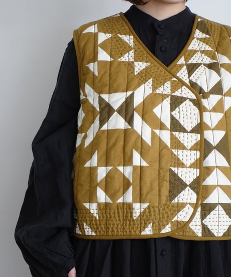 ichiAntiquités 1000941 INDIA Block Print Quilt Vest / A : KHAKI