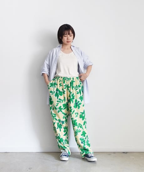 美品⭐︎今季⭐︎イチアンティークス カモフラージュ チノパン THE FLATS FLATS（ザ フラッツ） ワイドパンツ チノ