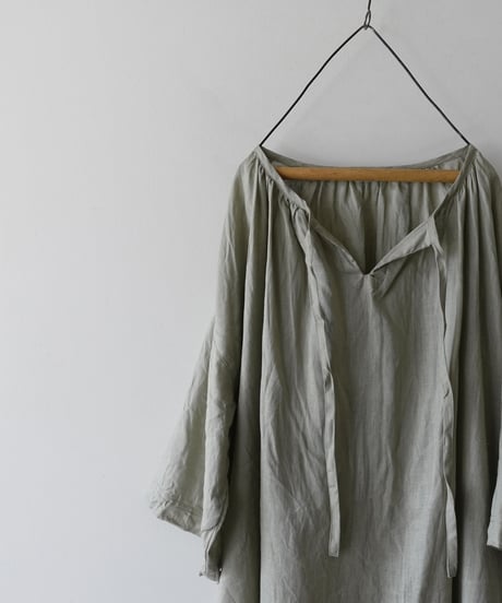 i c h i 251005 French Linen Gathered Dress / C : EARTH KHAKI