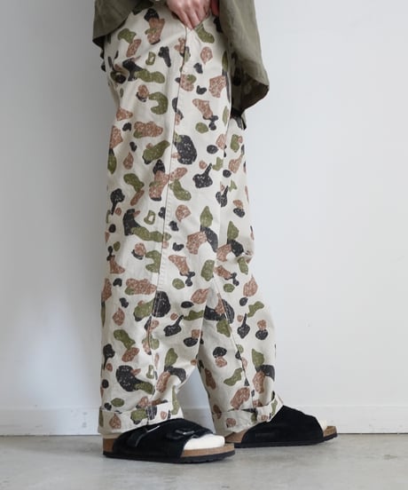 ichiAntiquités 1000933 CAMO Chino Pants / A : BEIGE