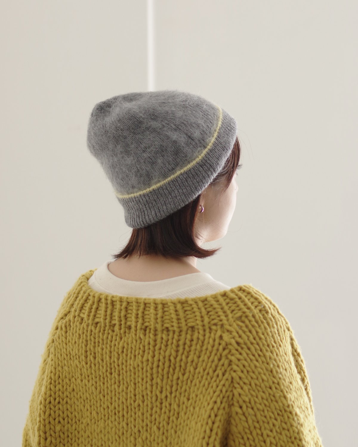 ノンネイティブ ネックウォーマー モヘア ベージュ ノンネイティブ