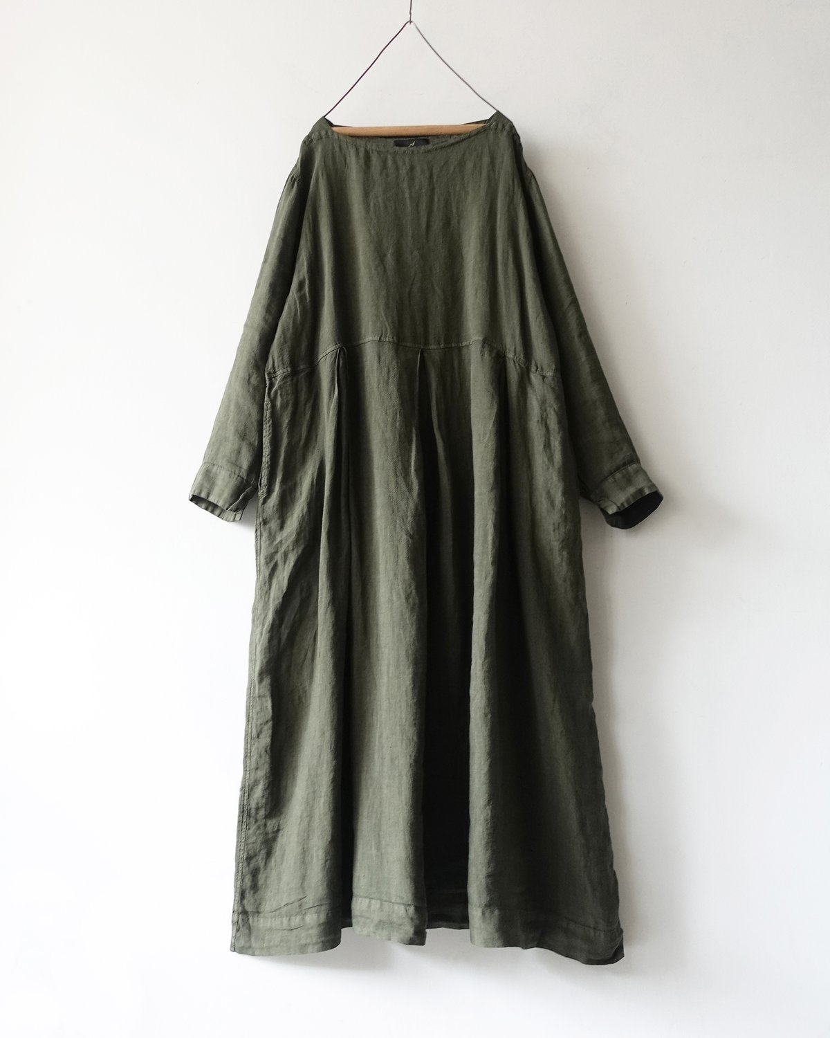 LIMITED COLLECTION 】Antiquités noir 800413 V
