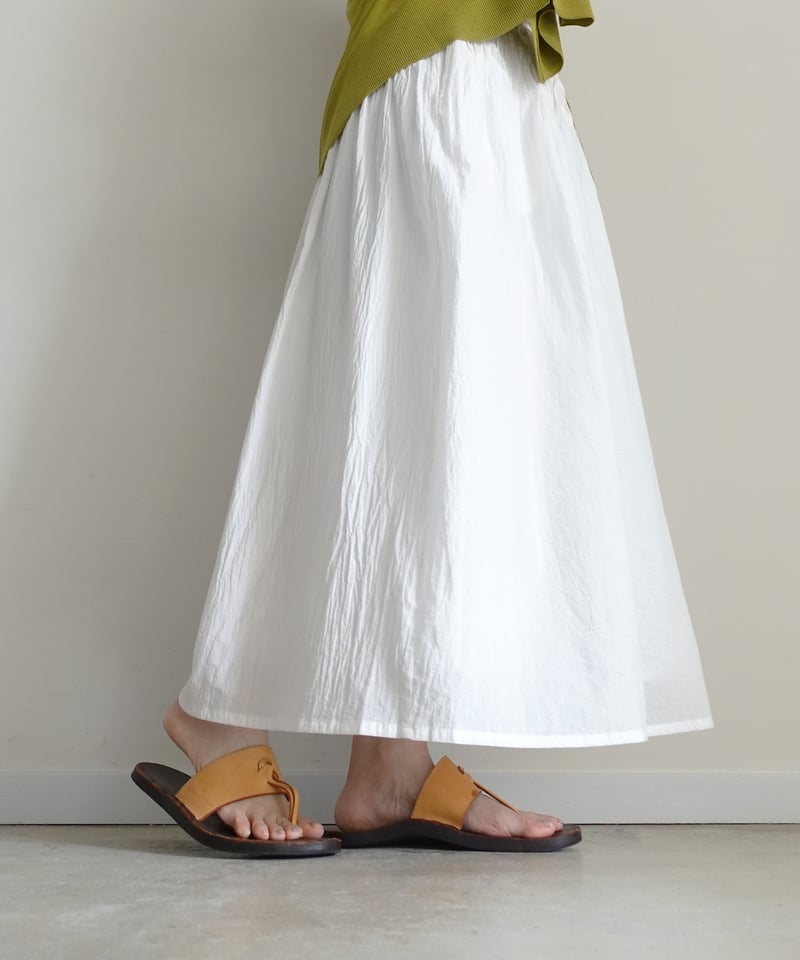i c h i 251217 Cotton Gather Skirt / A : WHIT