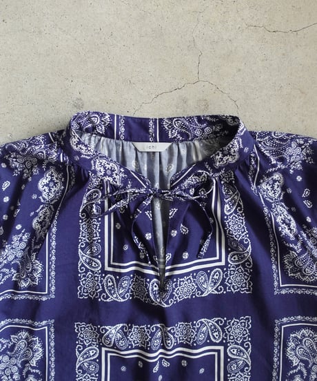 i c h i  251103  Bandana Print Blouse  / B : BANDANA