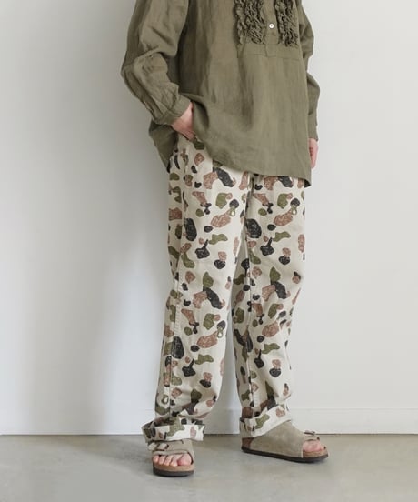 ichiAntiquités 1000933 CAMO Chino Pants / A : BEIGE