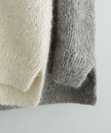 ichiAntiquités 1000387 PERU Hand Knit Wool SURI Alpaca Vest / 2 COLORS