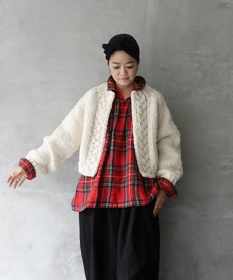 ichiAntiquités 1000394 PERU Hand Knit Cardigan