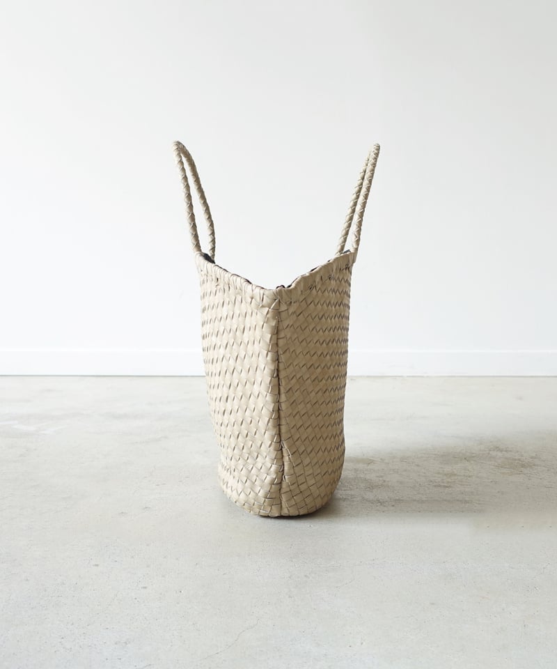 KYUCA KY0326 Soft Leather Mesh Marché Tote /