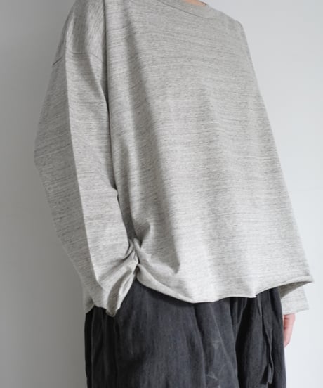 “UNDYED × Antiquités” 1000951 UNDYED Pullover / 3 COLORS