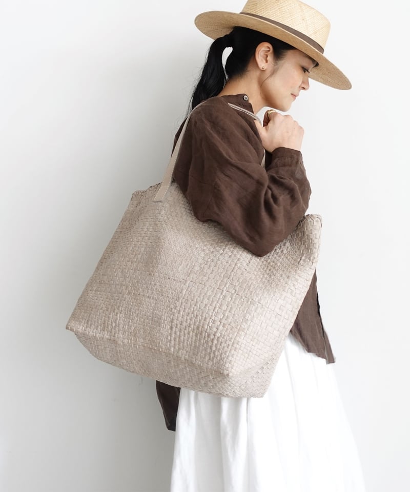 KYUCA KY0336 Soft Leather Mesh Big Tote / 2 C KYUCA KY0336 Soft Leather Mesh Big Tote / 2 C