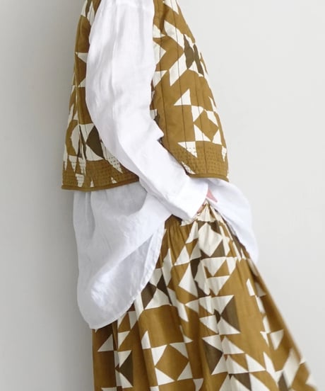 ichiAntiquités 1000941 INDIA Block Print Quilt Vest / A : KHAKI