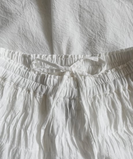 i c h i  251217  Cotton Gather Skirt / A : WHITE