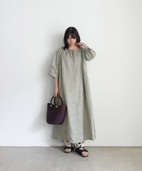 i c h i 251005 French Linen Gathered Dress / C : EARTH KHAKI