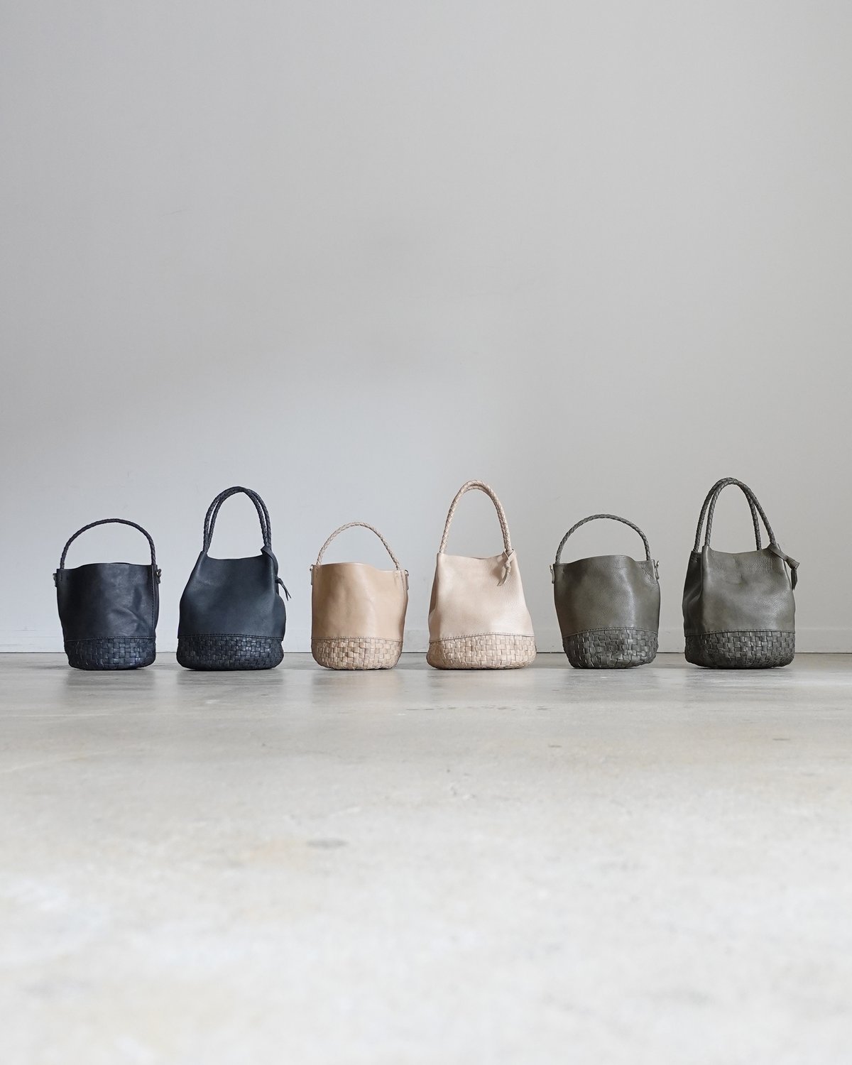 KYUCA KY0351 Leather Medium Basket / 3COLORS