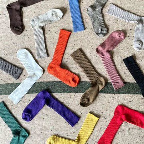 Loiter L019 Linen Color Rib Socks / 3 COLORS : SMOKE PINK・ORANGE・PURPLE